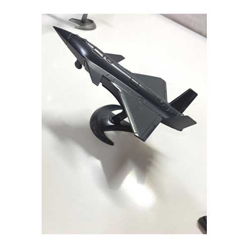 ÖB MODEL UÇAK KIZIL ELMA BP-056