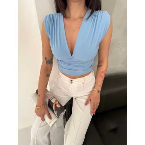 VATKALI KOLSUZ V YAKA DRAPELI CROP BLUZ LIKRALI FIT - BEBEK MAVISI