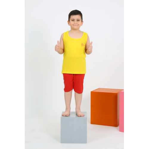 ERKEK ÇOCUK SIFIR KOL ŞORTLU SARI PENYE PIJAMA TAKIMI