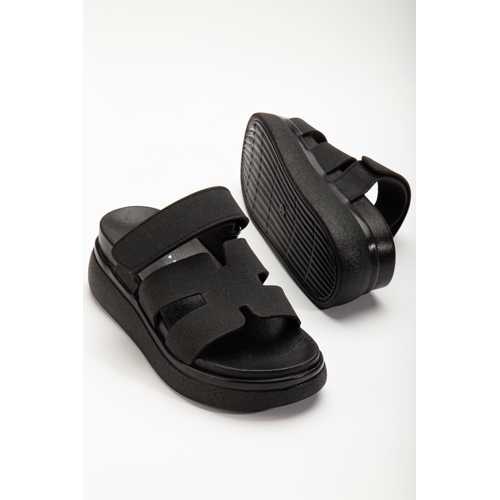 24422-HERMES SİYAH DOLGU TOPUK KADIN SANDALET