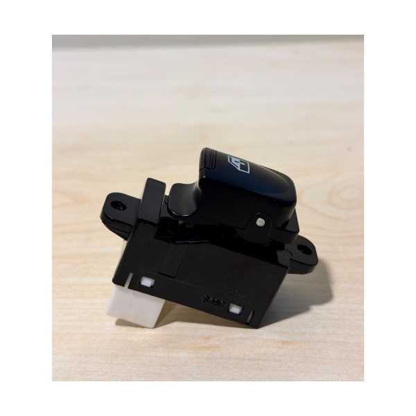 CAM AÇMA DÜĞMESİ ÖN L-R ACCENT ERA-93580-1E000